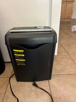 Paper shredder