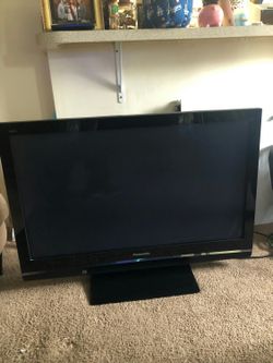 Panasonic Viera 42in TV