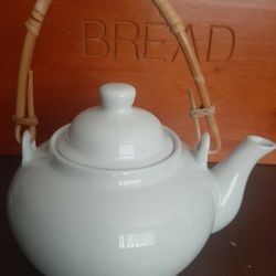 Ceramic Tea Pot