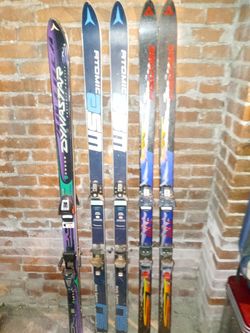 Skiis, poles
