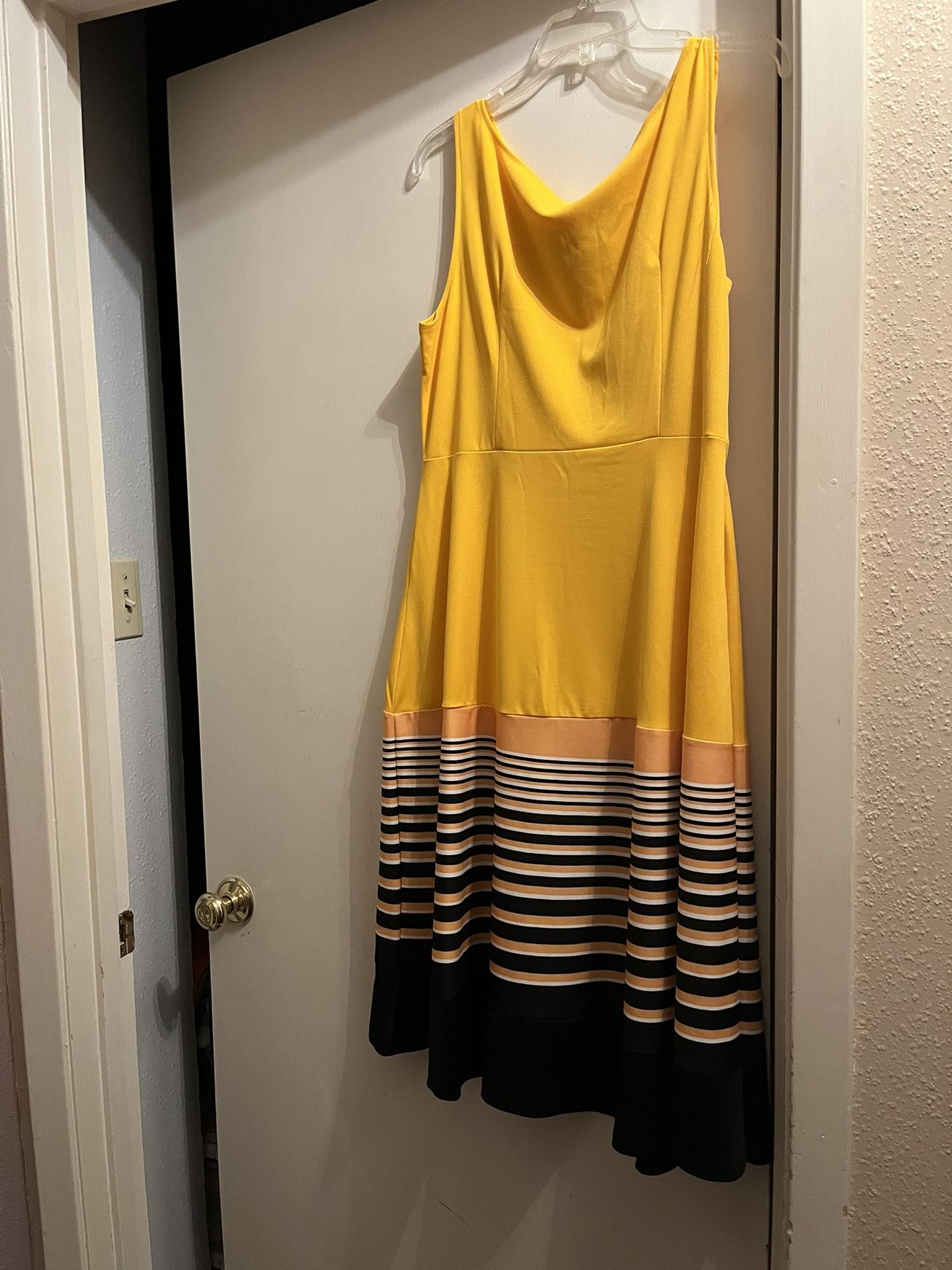 Dress Mid Size