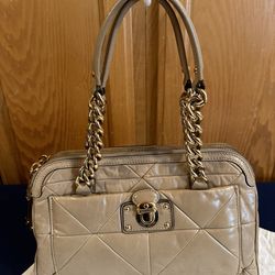 AUTHENTIC Vintage Marc Jacobs Beige Quilted Leather Chain Medium Shoulder Tote Hand Bag w/Dust bag