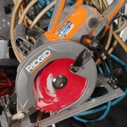 Rigid 4" Circular Saw