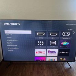 ONN. Roku TV 55" Like NEW