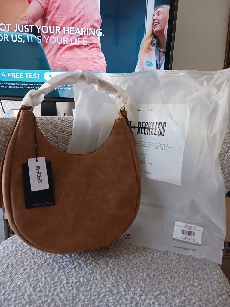 4th & Reckless Una Faux Suede Crescent Bag Shoulder Purse Brown Tan NEW Medium