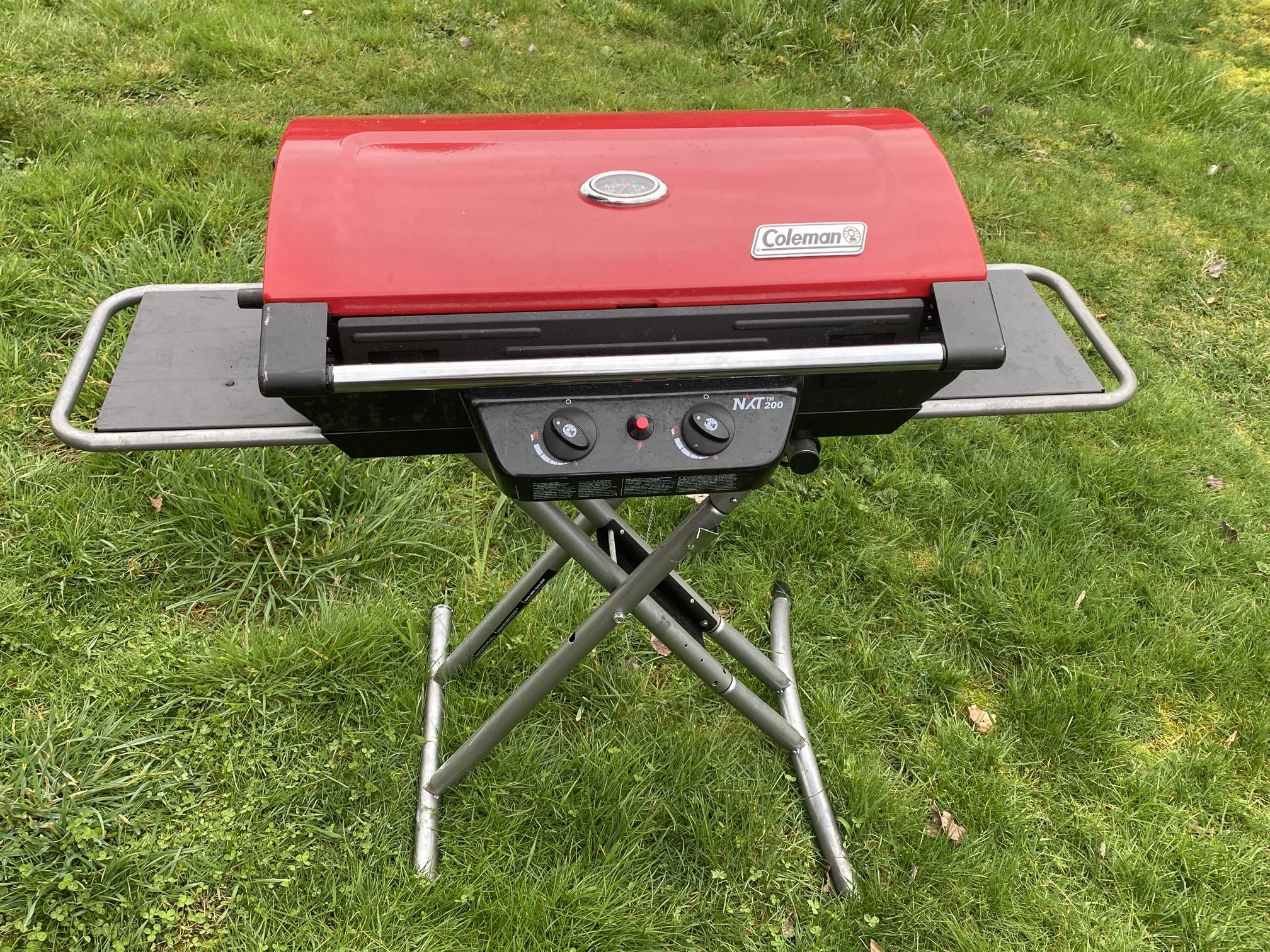 Coleman Portable Grill NXT 200 Stand Up Camping Grill