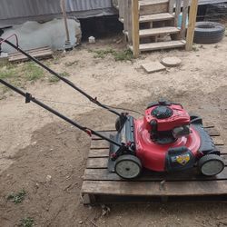 Troy Built Lawnmower  21" 5.25 190cc