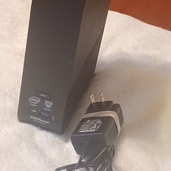 ARRIS SURFboard (16x4) DOCSIS 3.0 Cable Modem/ AC1900 Dual-Band Wi-Fi Router, Approved for Xfinity Comcast, Cox, Charter and Most Other Cable Internet