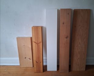 10 Wood Shelf Boards//3 White Laminate//1 Composite ____$15