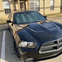 Dodge Charger V6 Inteceptor