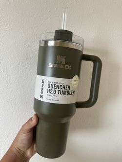 STANLEY THE QUENCHER H2.0 FLOWSTATE TUMBLER 40 OZ PRIMROSE GLOW [IN HAND!]  for Sale in West Springfield, MA - OfferUp