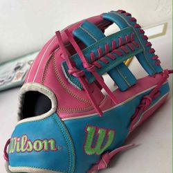Softball Or Baseball Glove