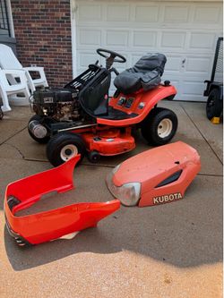 Kubota 40 Inch Riding Lawnmower