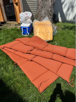 Sunbrella Lounge cushions- set of 4