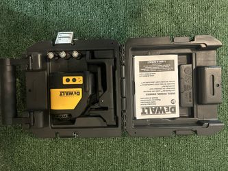 Professional DEWALT Laser Level w/ Case & Batteries