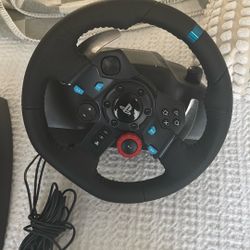 ps4 steering Wheel And Gas Pedals