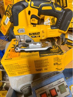 Dewalt xr jigsaw 20v Tool only