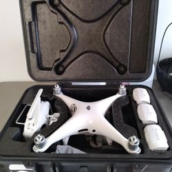 Phantom 4 Drone With Built-in HD Camera 