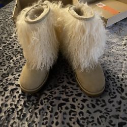 Ugg Size 9 Boots