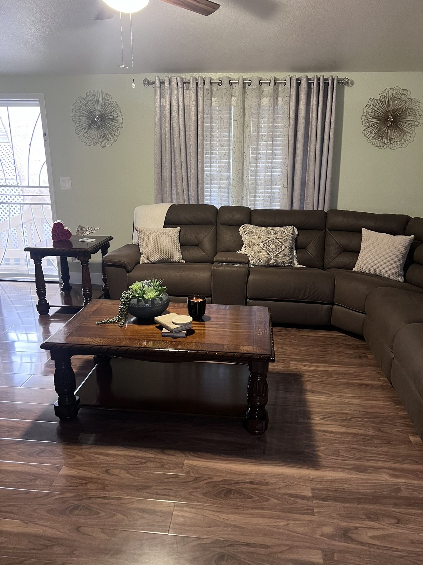 Seccional Sofa Recliner