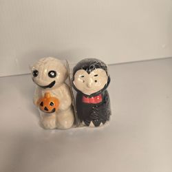 Dracula and Mummy Halloween Salt and Pepper Shakers