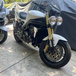 2006 Triumph Speed Triple 1050