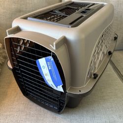 Brand New Petmate Carrier Kennel Cat-Dog 🐾