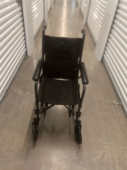 Drive Medical Lightweight Folding Transport Wheelchair. No legs great condition location below 31705 CR 54, Wesley Chapel, FL 33543 Storage Mart