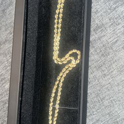14K Yellow Gold Diamond Cut rope 4mm