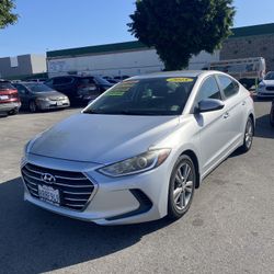 2018 Hyundai Elantra 