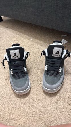 Jordan four fears that are chewed up and I don’t like anymore Jordan four fears that are chewed up and I don’t like anymore