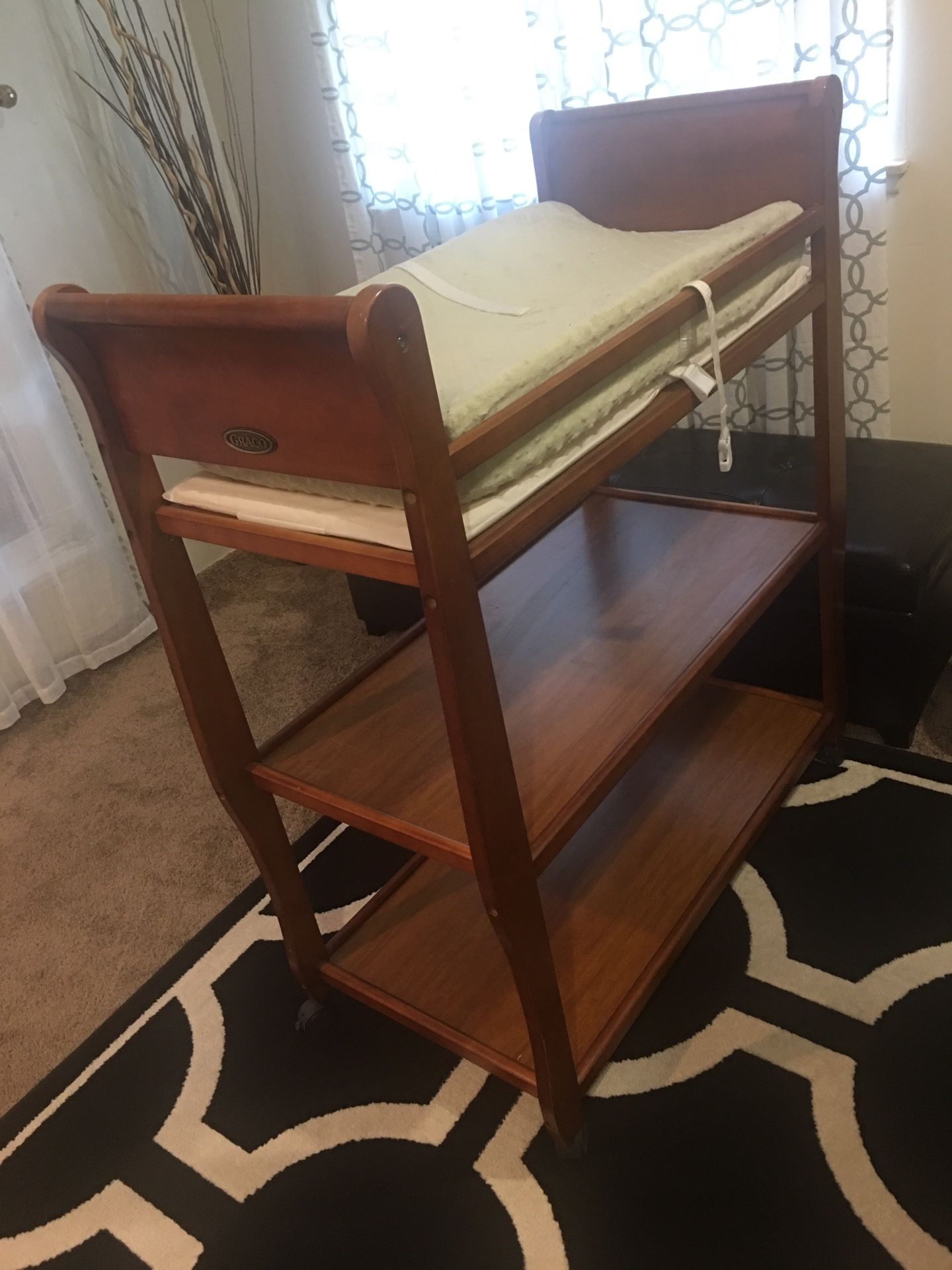 Graco changing table