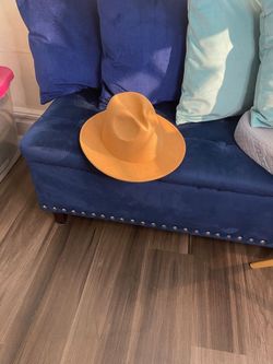 Short Brim Hat