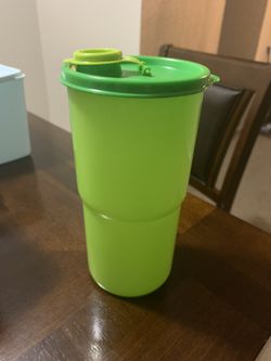 Tupperware green tumblers