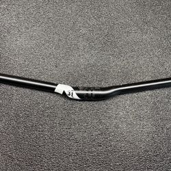 3T Riser Mountain Bike Handlebars 675mm Length x 31.8 Clamp Aluminum