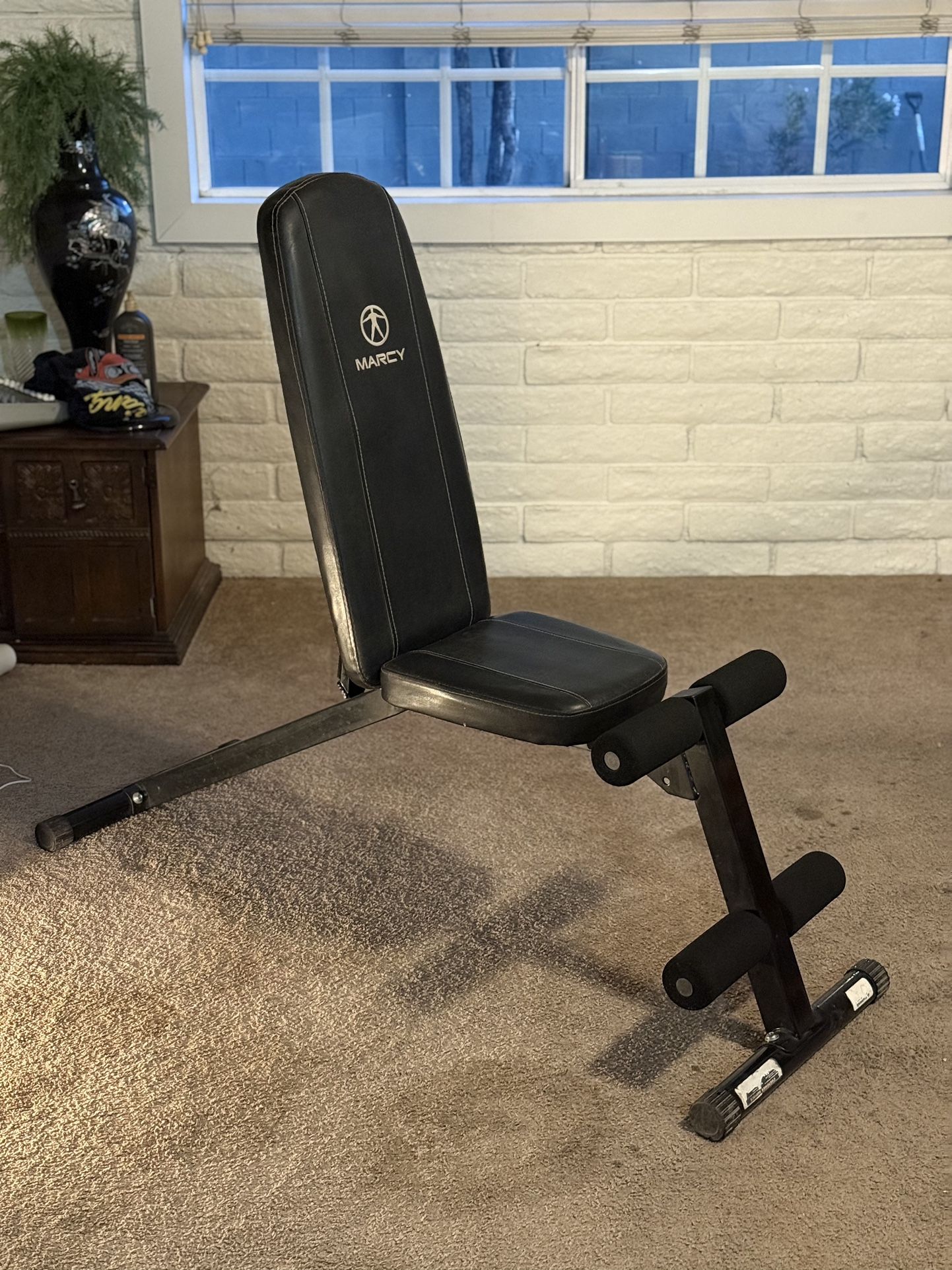 Adjustable Weight Bench for Flat Incline and Decline