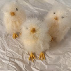 CUTE Easter Chick Decorations – 11 Total (Fluffy + Mini Chicks)