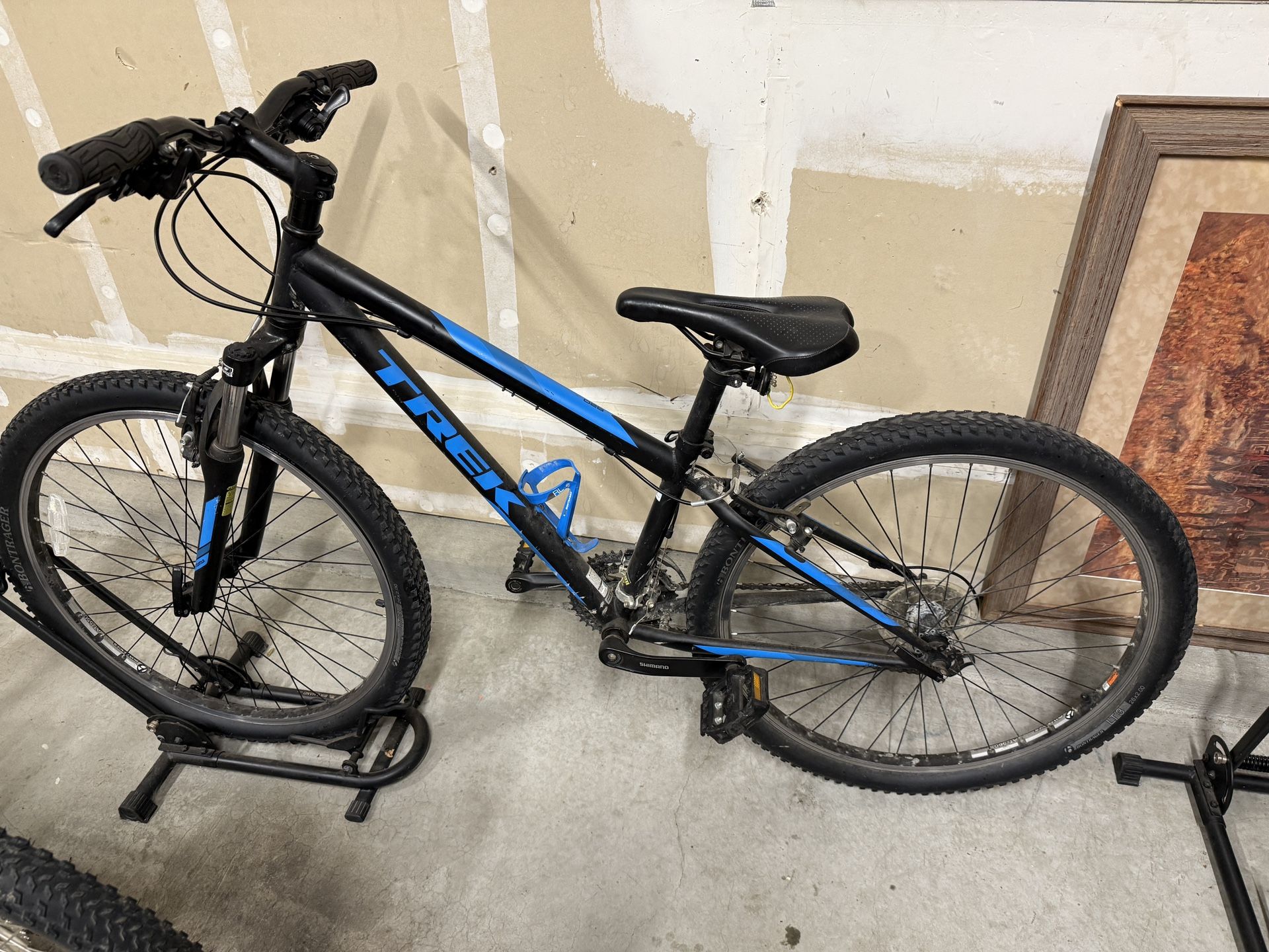 Trex 820 Bike (used)