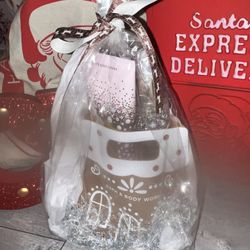 Champagne Toast Bath & Body Works Gift set