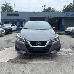 Nissan Versa 2020