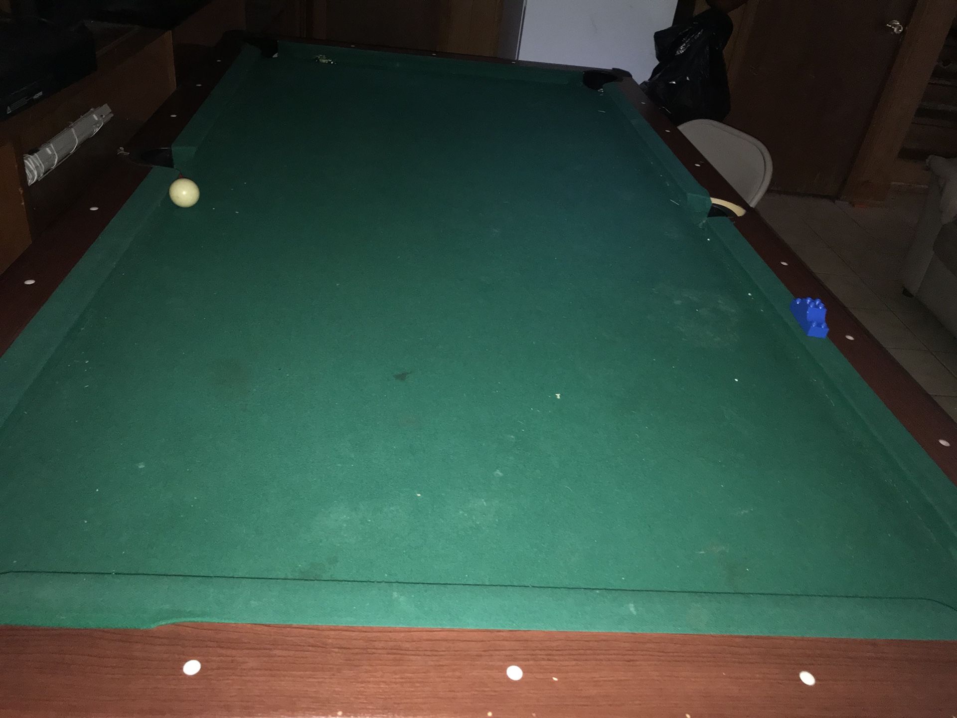Pool table