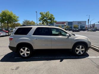 2012 GMC Acadia