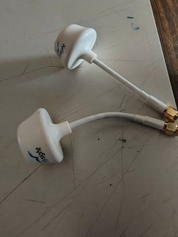 FlySight 5.8 GHz Video TX RX Cloverleaf Circular Polarized Antennas White.