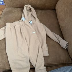 24 Months Nike Outfit