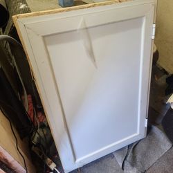 Pop-out servise window