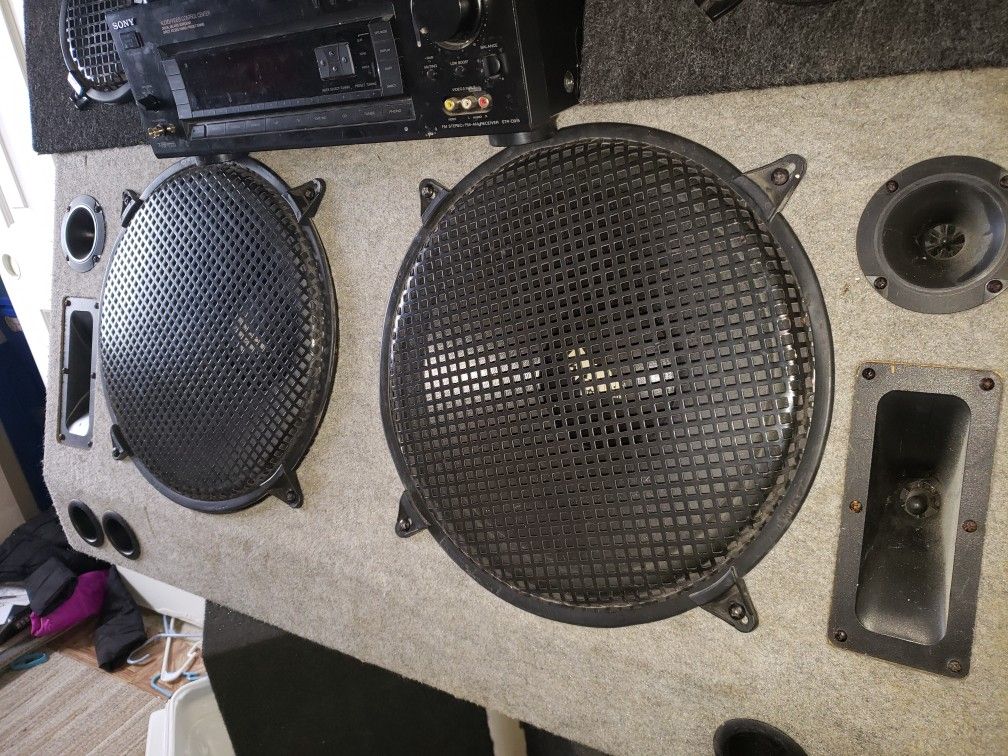 Rockford fosgate the box that rocks