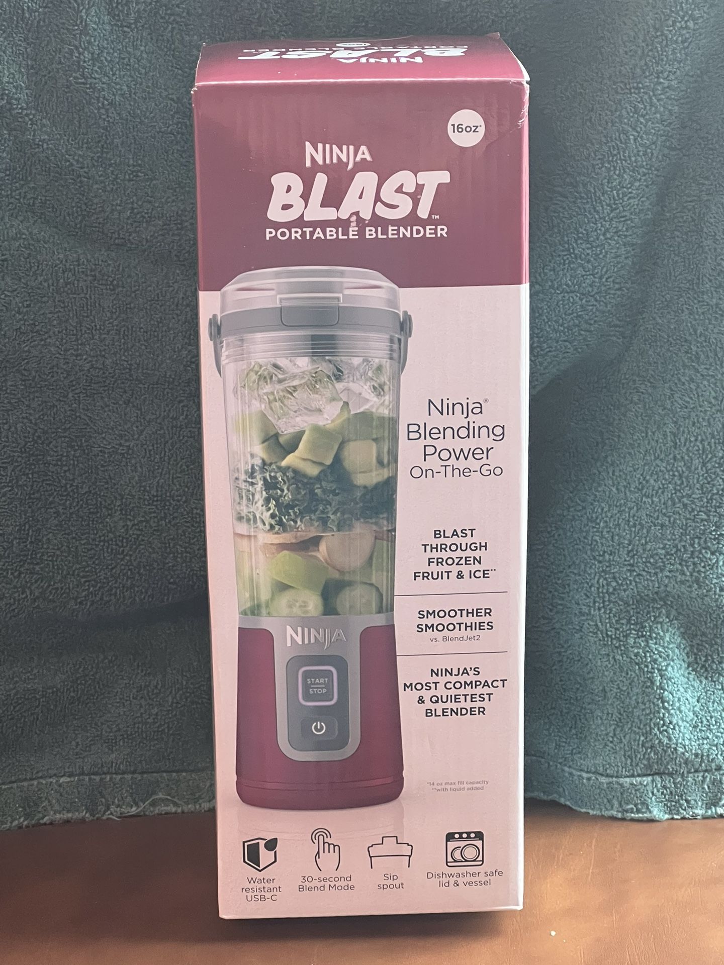 Ninja Blast 16oz Personal Portable Blender With Leak Proof Lid & Easy Sip Spout