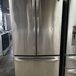 French Door Refrigerator 