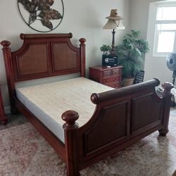 Queen Bed Frame 
