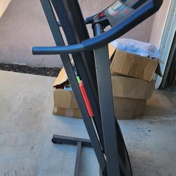 Weslo Treadmil With Magnetic Stop Key